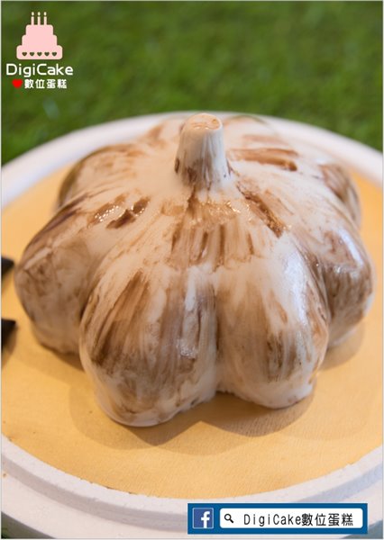 黑大蒜造型蛋糕